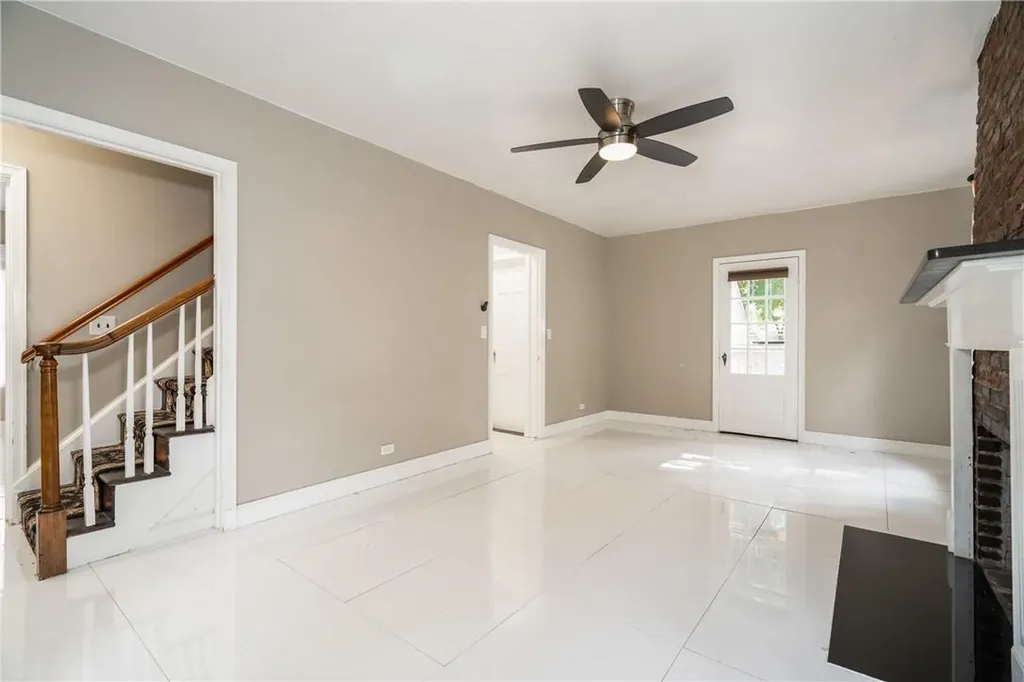 148 Lyons Road Scarsdale NY 10583