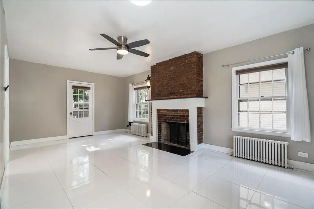 148 Lyons Road Scarsdale NY 10583