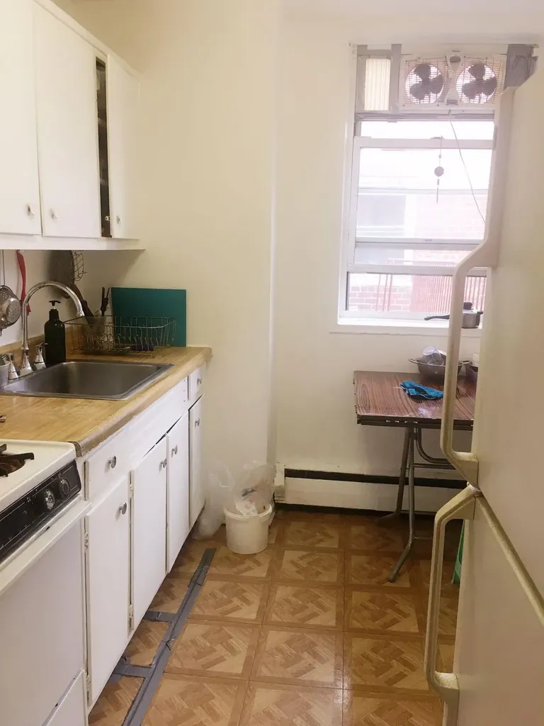34-20 Parsons Boulevard Flushing NY 11354