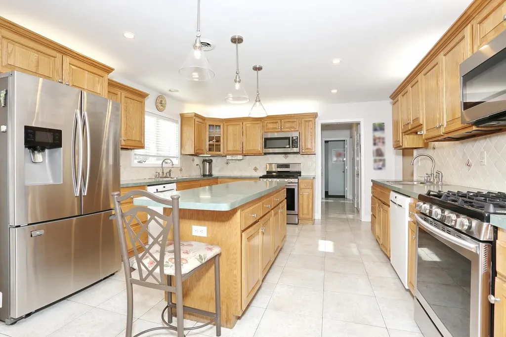 23 Olympia Lane Monsey NY 10952