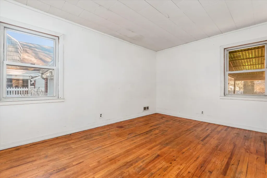 69 Ruby Street Elmont NY 11003