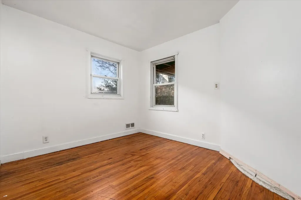 69 Ruby Street Elmont NY 11003