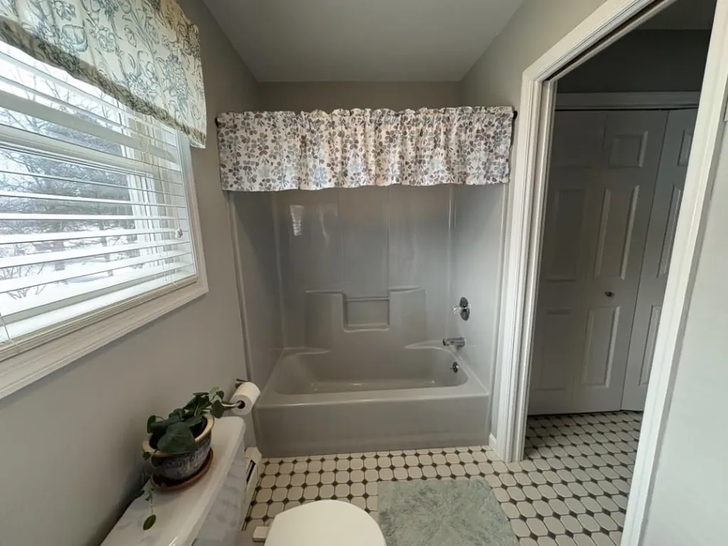 6 Eden Hill Road Florida NY 10921