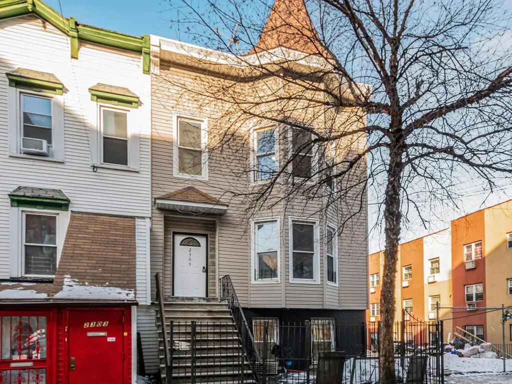 2305 Bathgate Avenue Bronx NY 10458