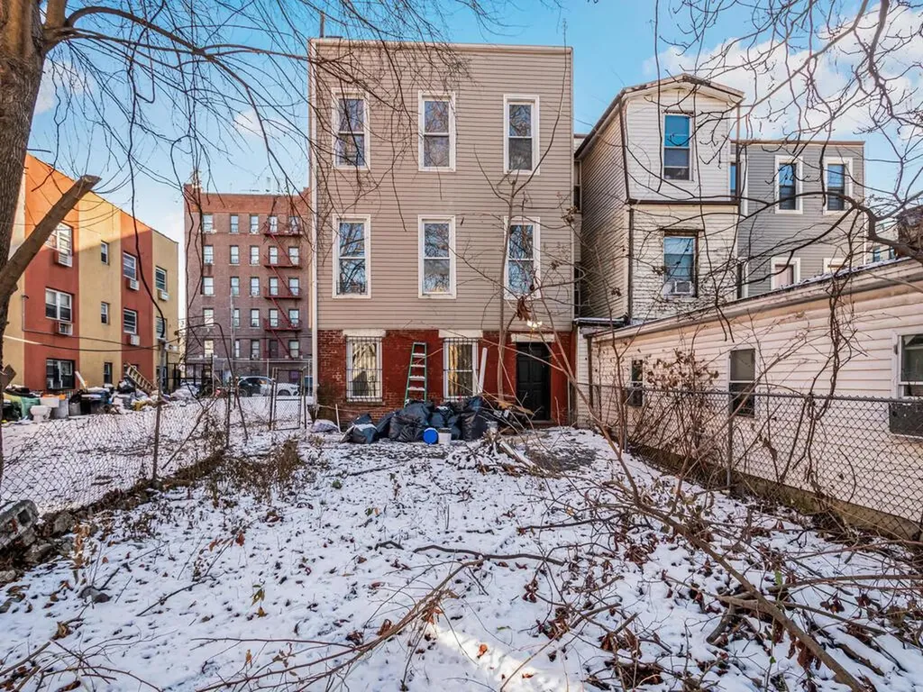 2305 Bathgate Avenue Bronx NY 10458