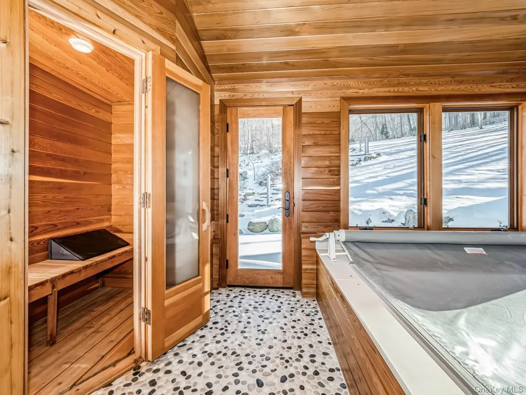 16 Fox Hollow Lane Garrison NY 10524