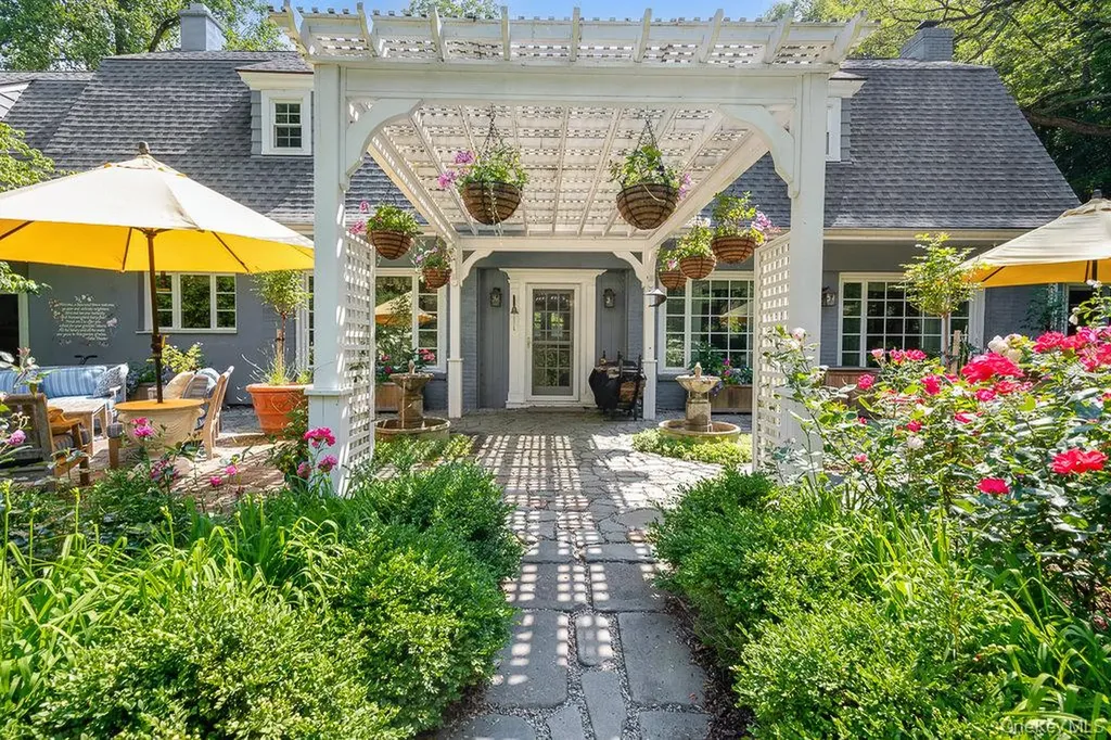 16 Fox Hollow Lane Garrison NY 10524