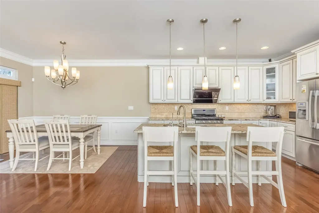 1330 Glastonbury Lane Fishkill NY 12524