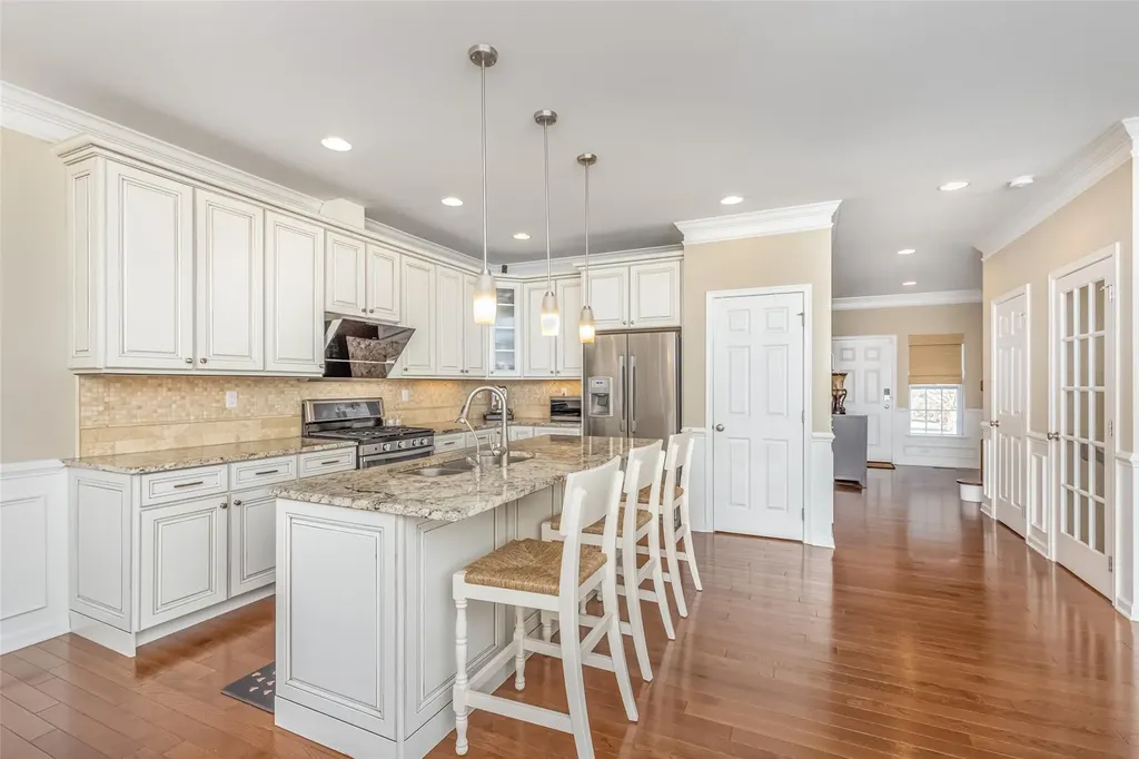 1330 Glastonbury Lane Fishkill NY 12524