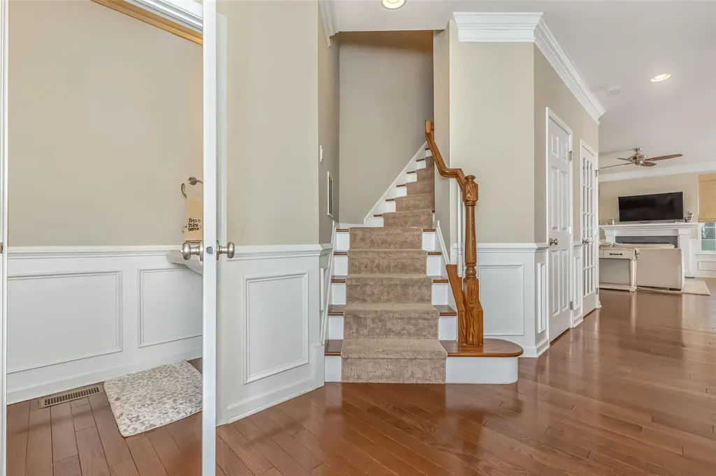 1330 Glastonbury Lane Fishkill NY 12524
