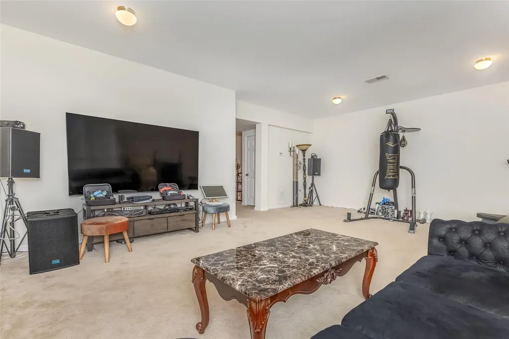 1330 Glastonbury Lane Fishkill NY 12524