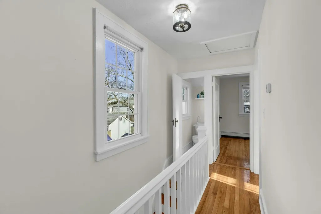 520 Washington Avenue Lindenhurst NY 11757
