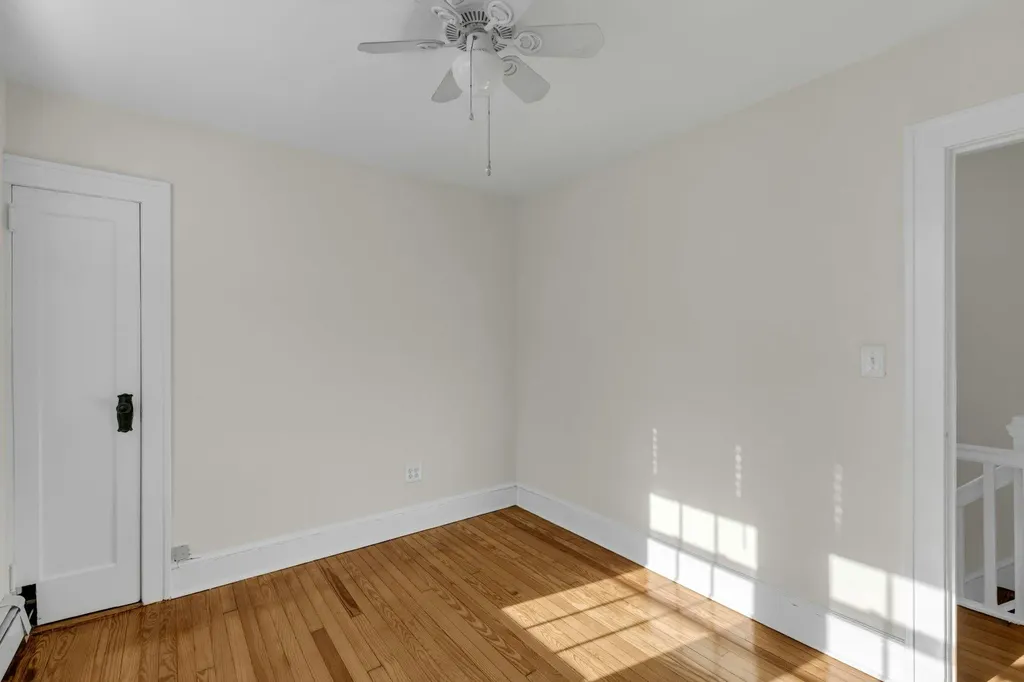 520 Washington Avenue Lindenhurst NY 11757