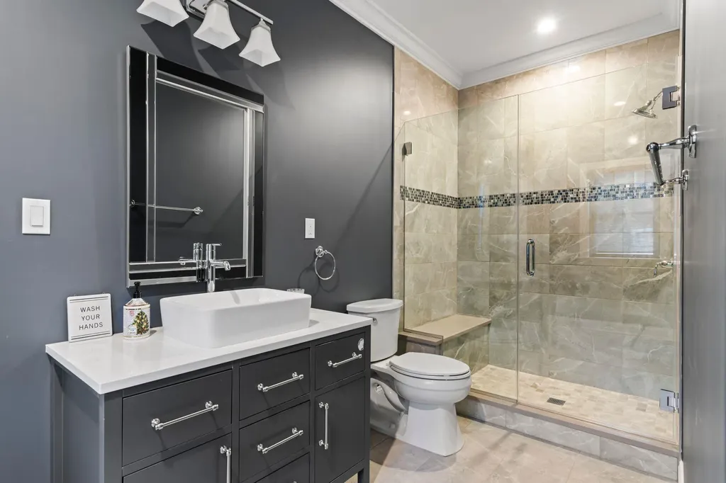 15 Fox Run East Islip NY 11730