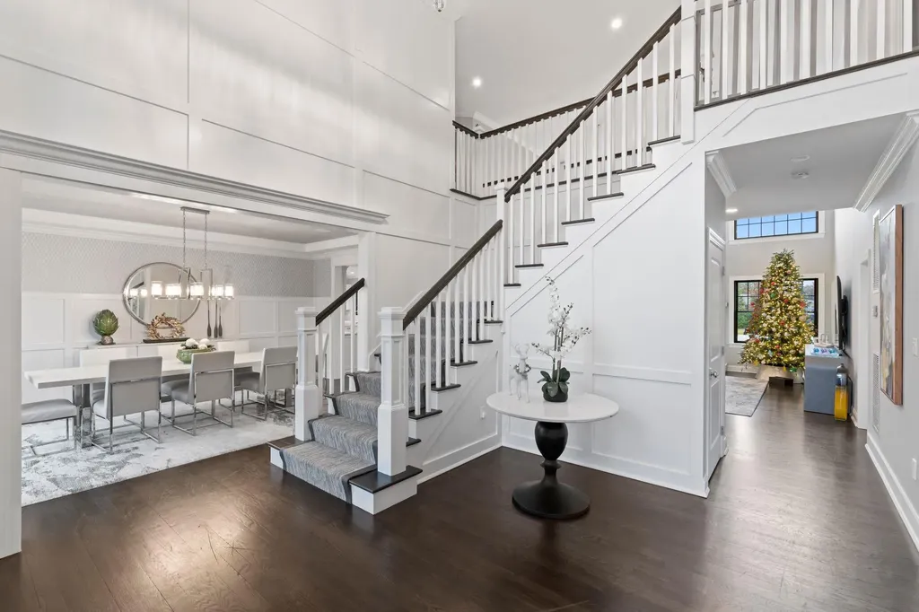 15 Fox Run East Islip NY 11730