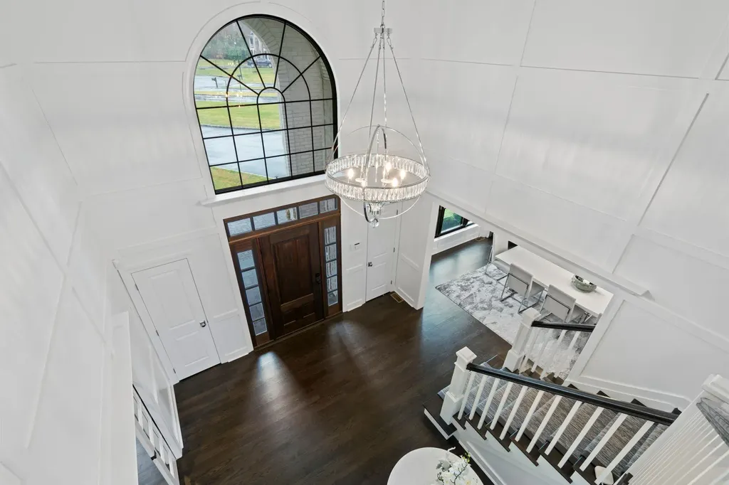 15 Fox Run East Islip NY 11730