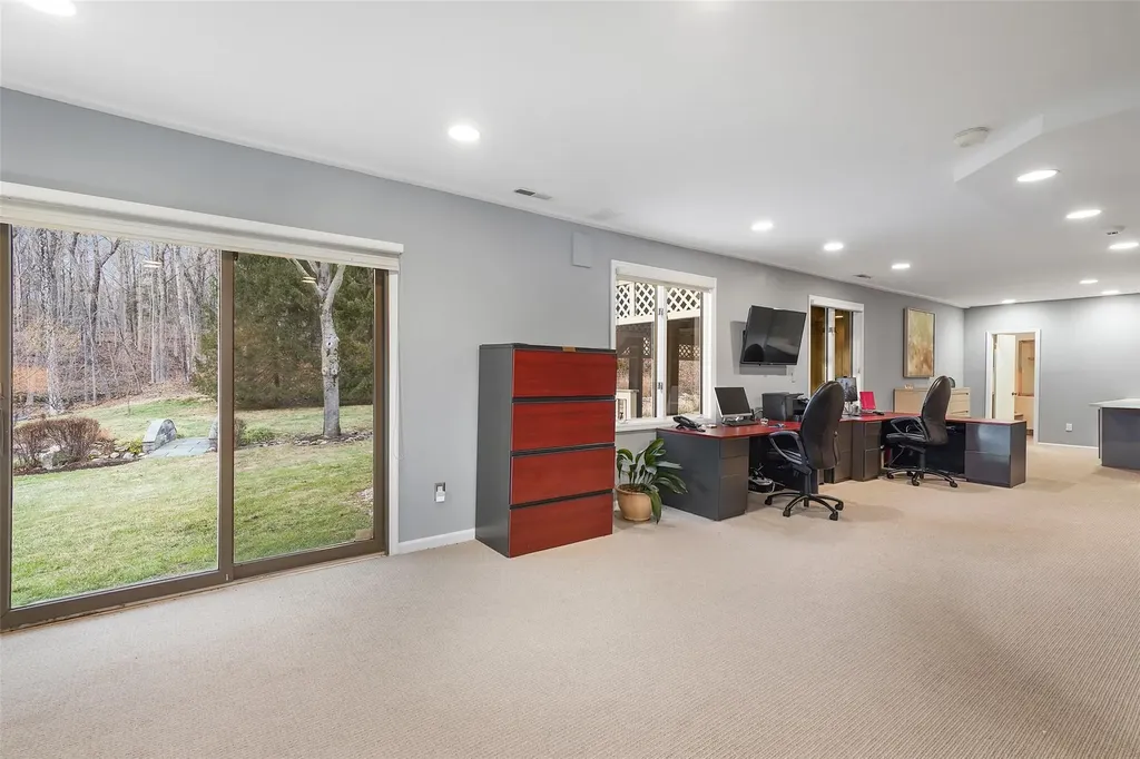 3 Blacksmith Lane Pound Ridge NY 10576