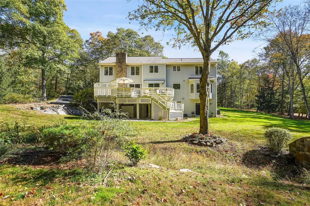 3 Blacksmith Lane Pound Ridge NY 10576