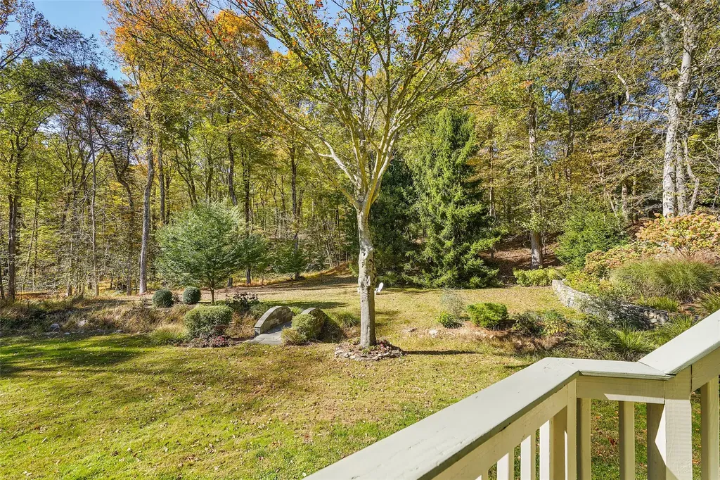 3 Blacksmith Lane Pound Ridge NY 10576