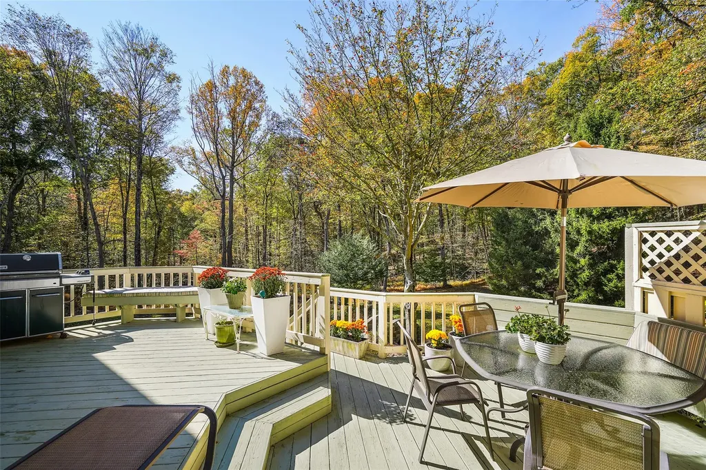 3 Blacksmith Lane Pound Ridge NY 10576