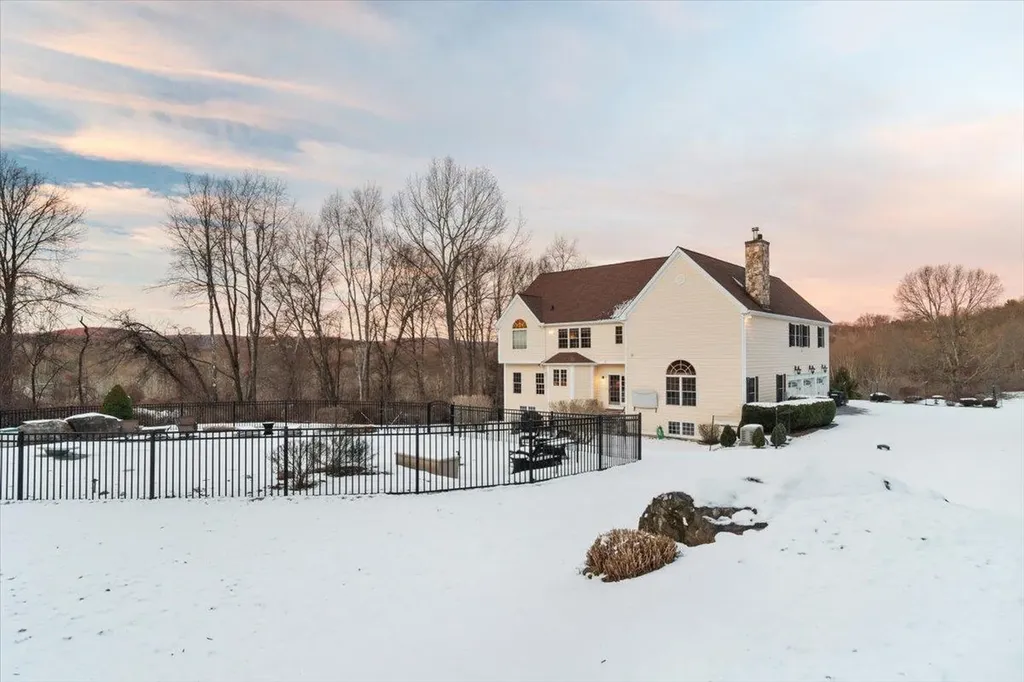 15 Shailin Lane Brewster NY 10509
