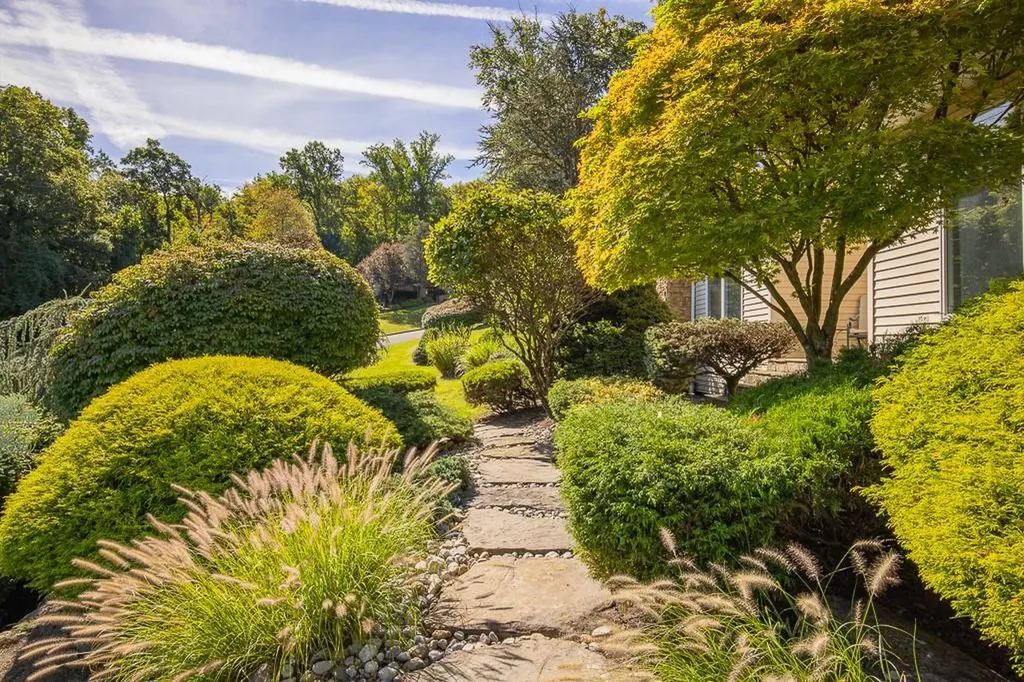5 Hayes Court Stony Point NY 10980