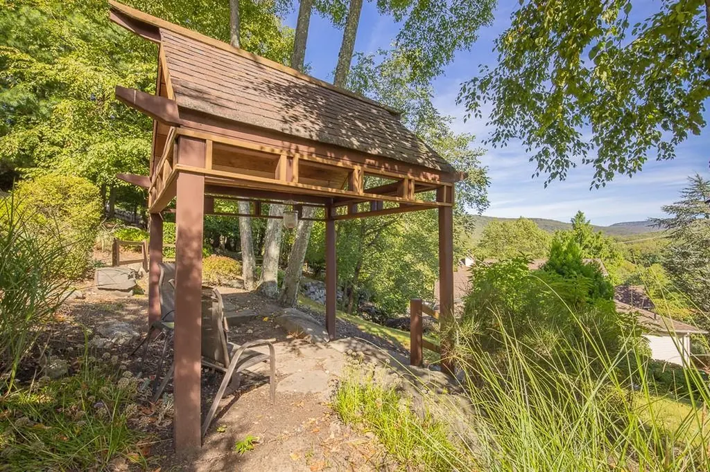 5 Hayes Court Stony Point NY 10980