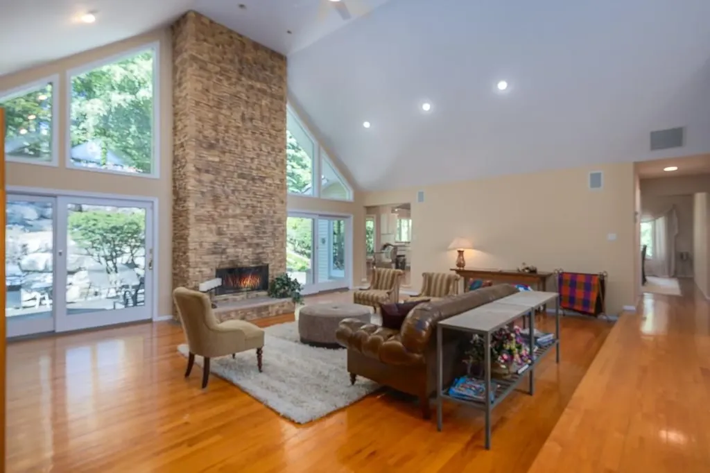 5 Hayes Court Stony Point NY 10980