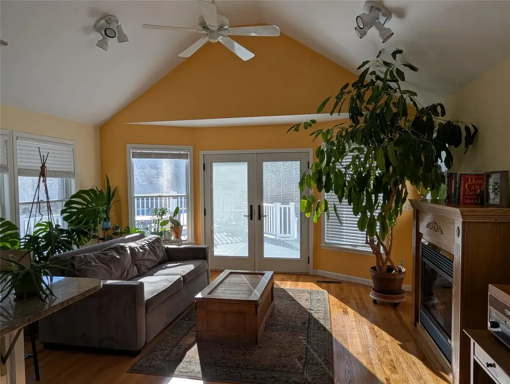 295 Spruce Road Middletown NY 10940