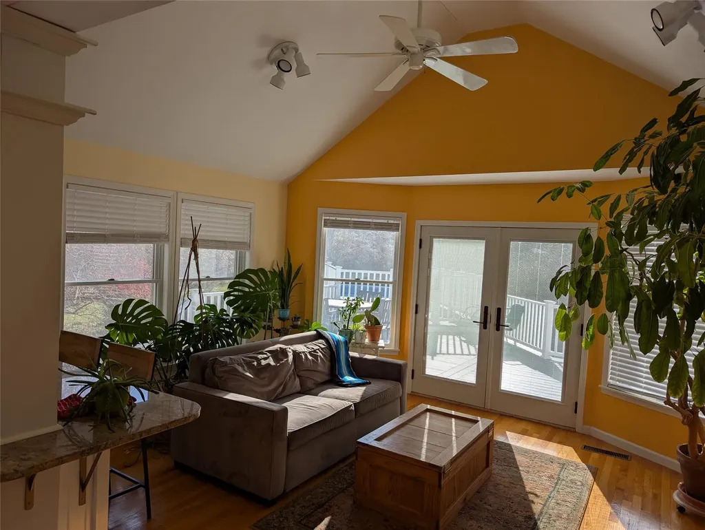295 Spruce Road Middletown NY 10940