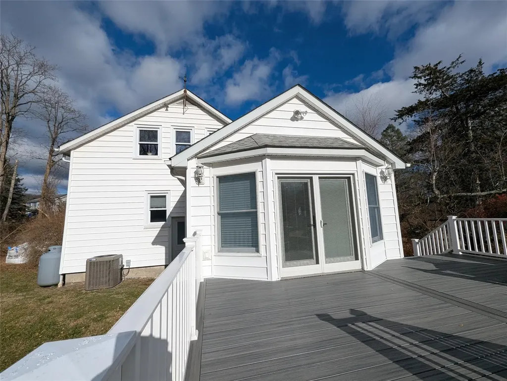 295 Spruce Road Middletown NY 10940