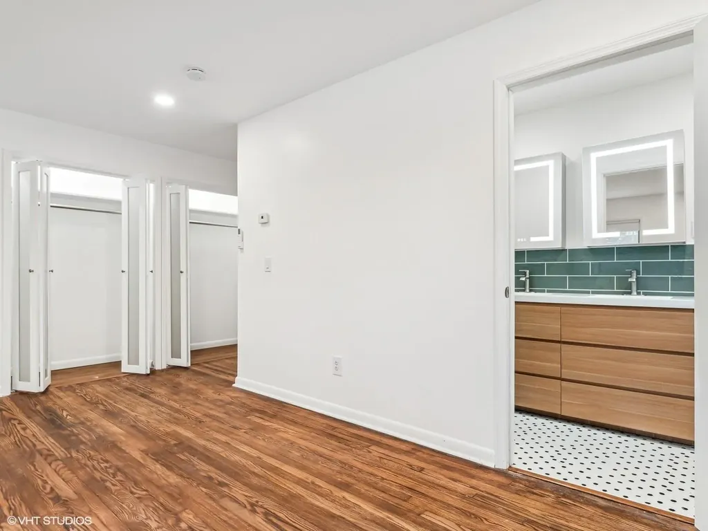 8 Jonathan Lane Poughkeepsie NY 12603