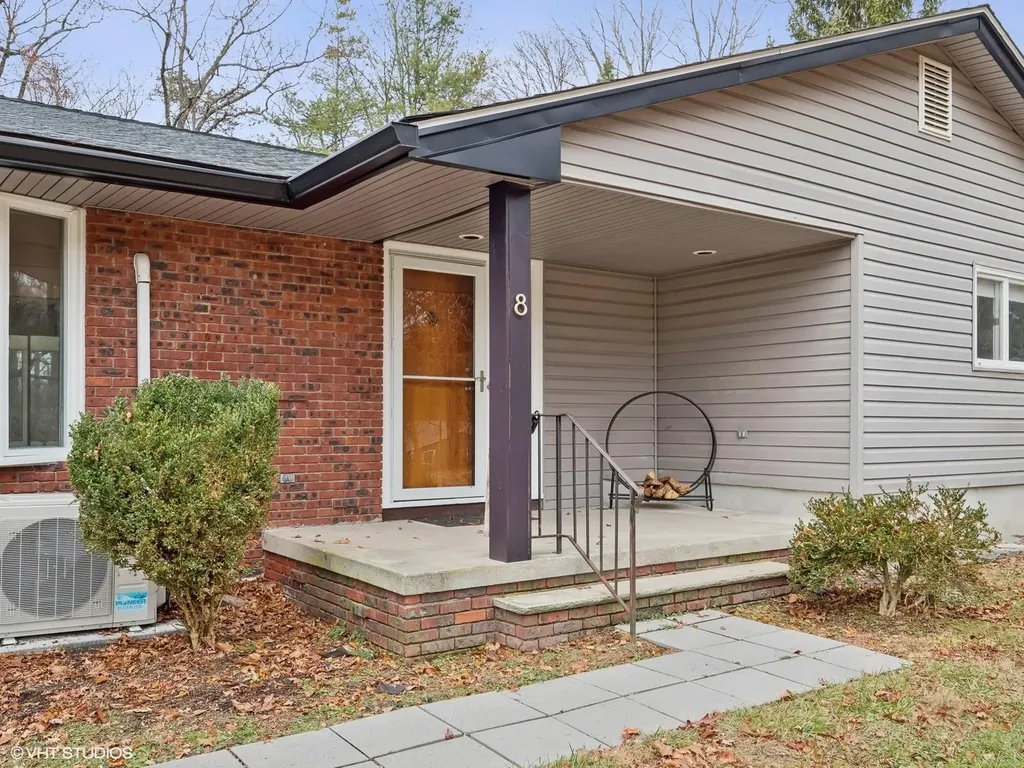 8 Jonathan Lane Poughkeepsie NY 12603