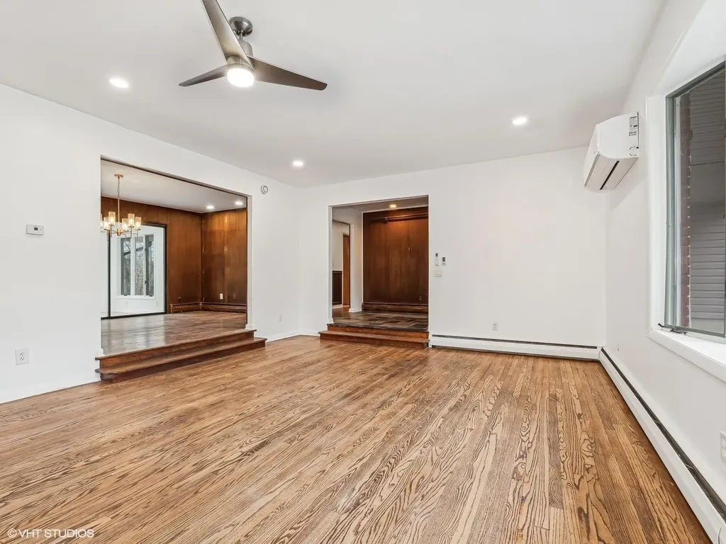 8 Jonathan Lane Poughkeepsie NY 12603