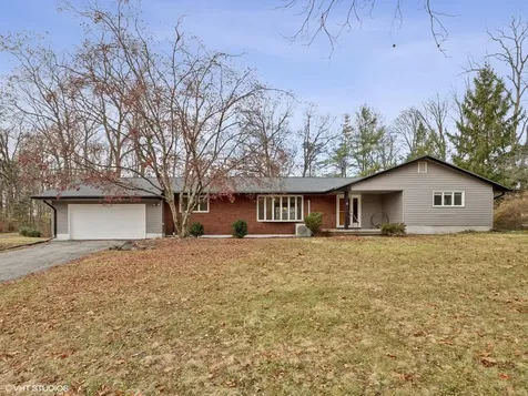 8 Jonathan Lane Poughkeepsie NY 12603
