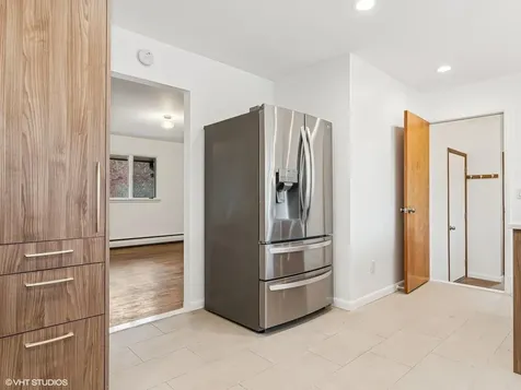 8 Jonathan Lane Poughkeepsie NY 12603
