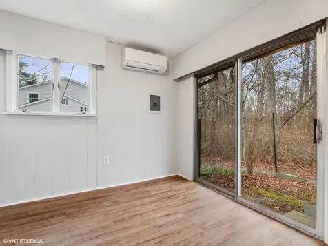 8 Jonathan Lane Poughkeepsie NY 12603