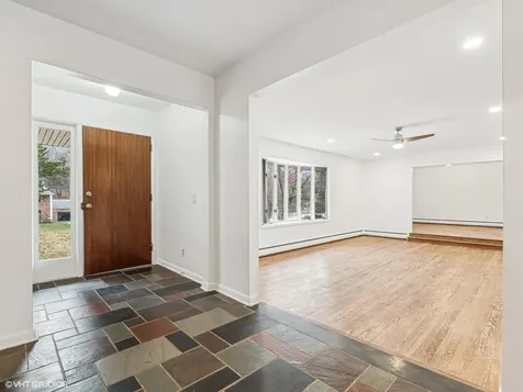 8 Jonathan Lane Poughkeepsie NY 12603