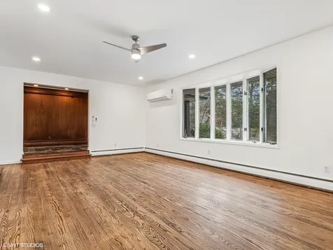 8 Jonathan Lane Poughkeepsie NY 12603