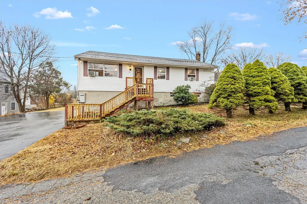 11 Armonk Road Carmel NY 10512