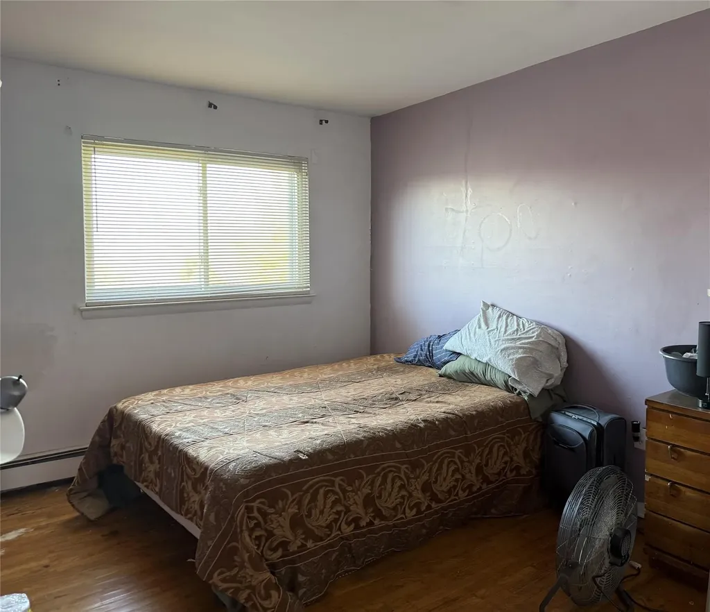 32 Whitman Court Middletown NY 10941