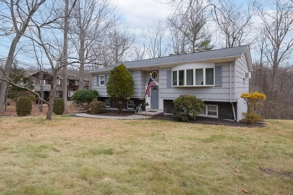 92 Buchanan Street Pearl River NY 10965