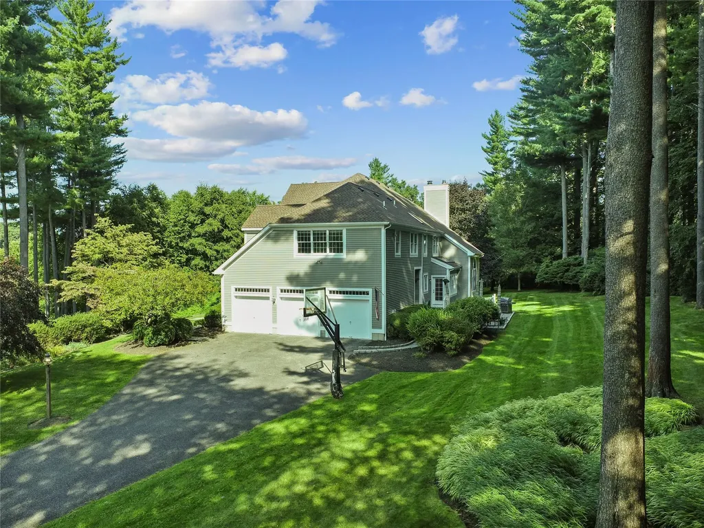 61 Lambert Ridge Cross River NY 10518