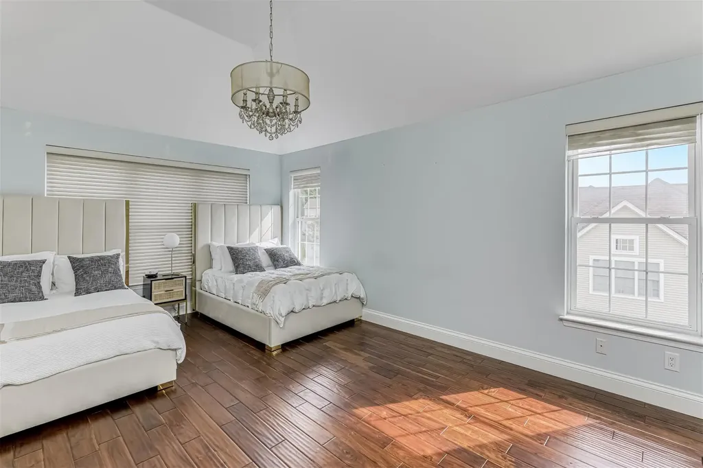 6 Heather Ridge Highland Mills NY 10930