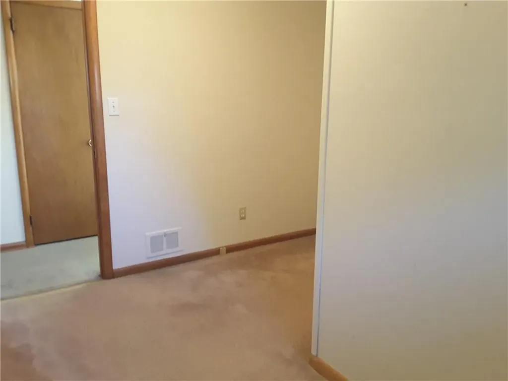 16 Barnett Road E Monroe NY 10950
