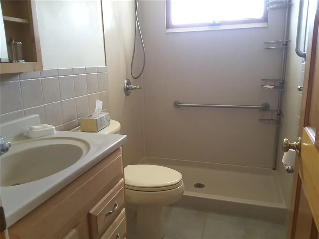 16 Barnett Road E Monroe NY 10950