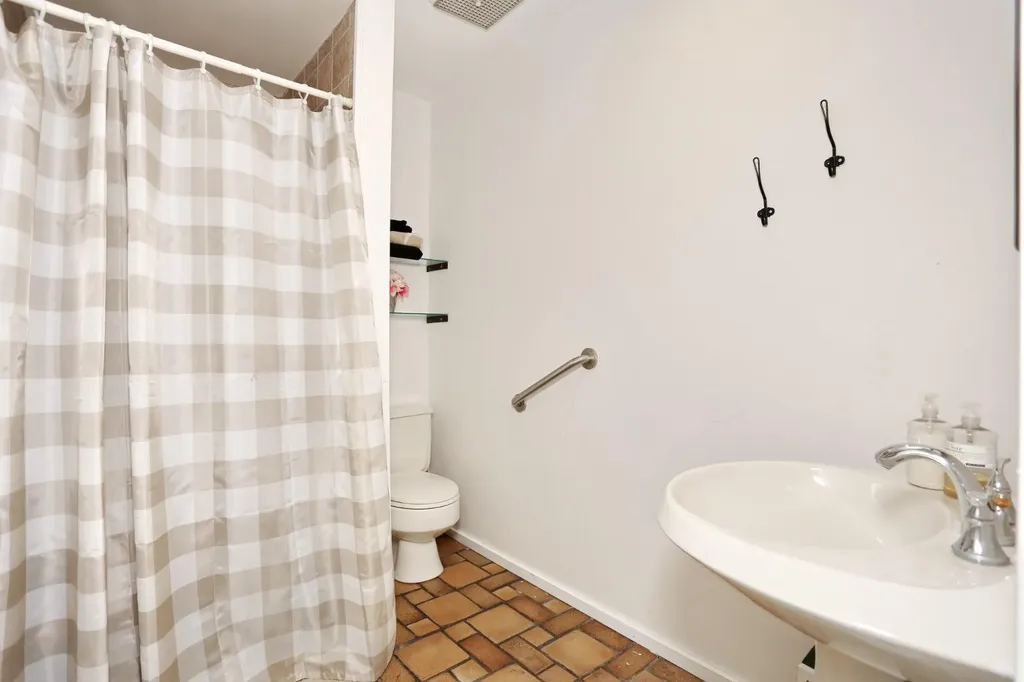 603 Route 306 Suffern NY 10901