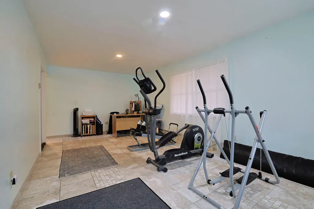 17 Chester Avenue Congers NY 10920