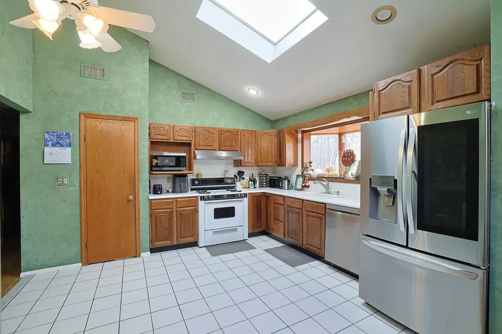 17 Chester Avenue Congers NY 10920