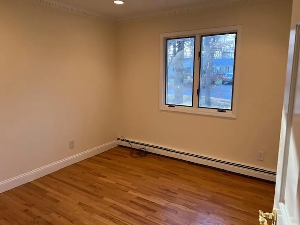 35 Hillside Avenue Saint James NY 11780